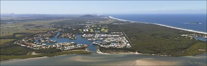 Twin Waters 2013 - QLD (PBH4 00 15269)